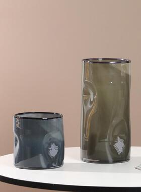 样板房茶绿色直筒按坑玻璃花瓶现代简约轻奢高级感客厅插干花摆件