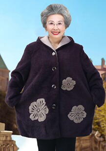 胖奶奶冬装加绒外套中老年加肥加大妈妈加厚老人衣服老太太女秋装