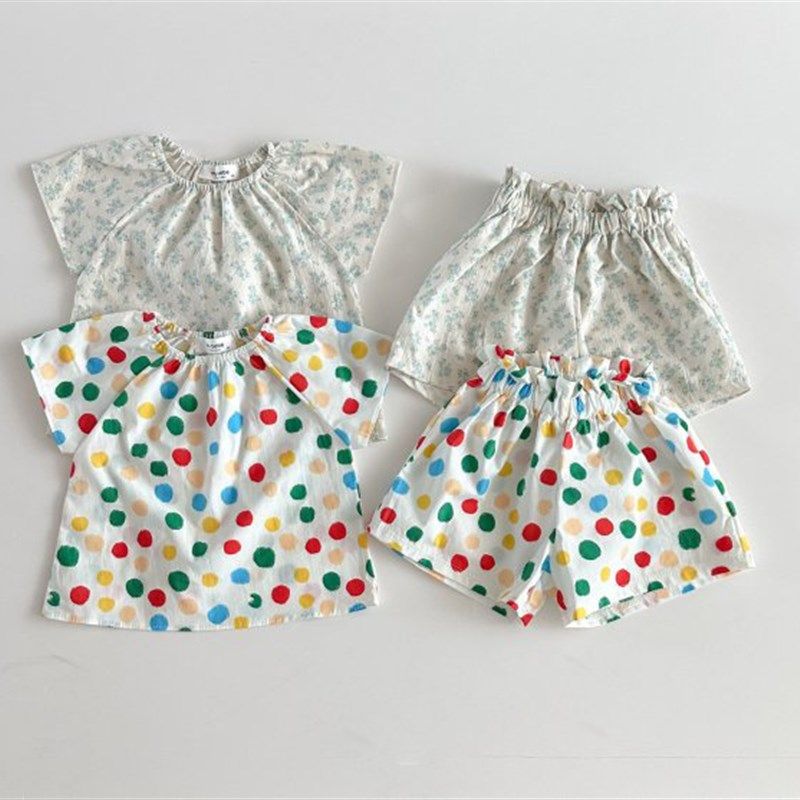 韩国童装23夏女小童宝薄棉可爱碎花娃娃衫T恤短裤套装,童装/婴儿装/亲子装,套装,淘宝优惠券,粉丝福利购,淘宝优惠卷