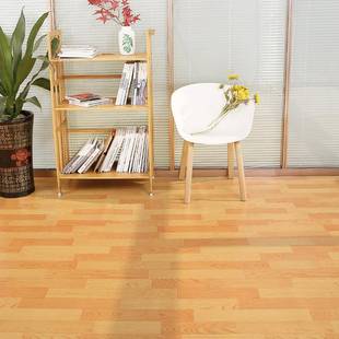 板革VC塑P胶地板胶租屋出活地动板房水泥地PAR直接铺工程商用地板