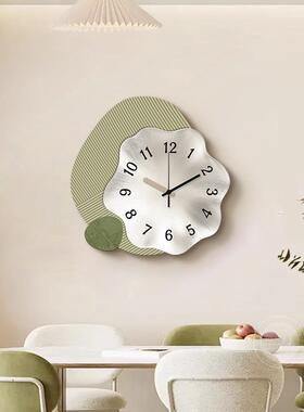 202新款厅挂钟钟表艺术轻奢墙感创意黑白客钟表5F99SJMS9挂餐厅时