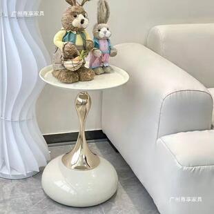 意式轻小蛮腰沙角发边厅几客茶几无品牌/家用创意现代简奢约圆形