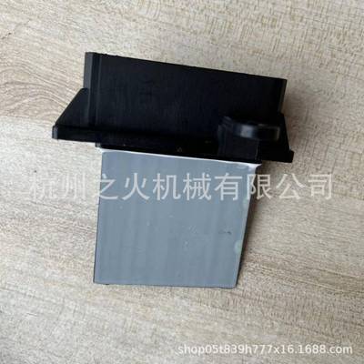 适用五铃D-Max霍顿鼓风机阻暖风51248调速08-电11十8-98049394-0