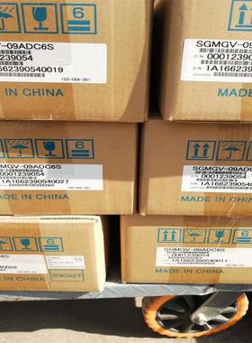 SG67XEPA-20A7A6C电机SGMRV-30ANA-YR21MSGMG-09A2A4BSGM7G-4AFCC