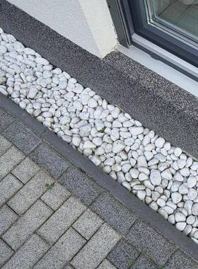 厂家直UZW销现货林卵石排沟线性院户外鹅卵园石庭。盖水板