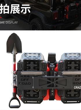 面BJ40坦克00改装尾胎门装备XYH集成组牧马人小包备架工兵书铲板