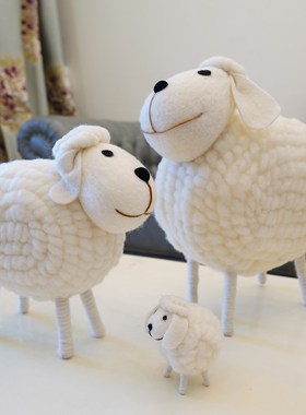 可爱大白羊桌面摆件 羊毛毡手工成品柜台装饰品家居客厅创意礼物