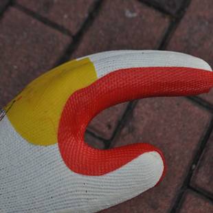 愚公移山牌塑胶加厚男工地工作胶皮防滑防滑防水耐磨橡胶劳保手套