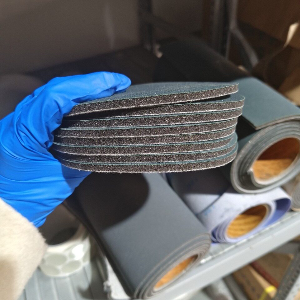 金牛植绒圆盘砂纸气磨机干磨抛光