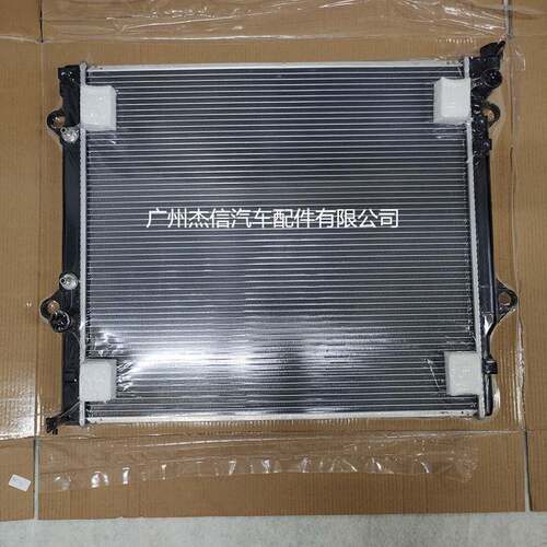 厂家汽车水箱散热器霸道416400-3100j0成1400313560总gr120dpi258