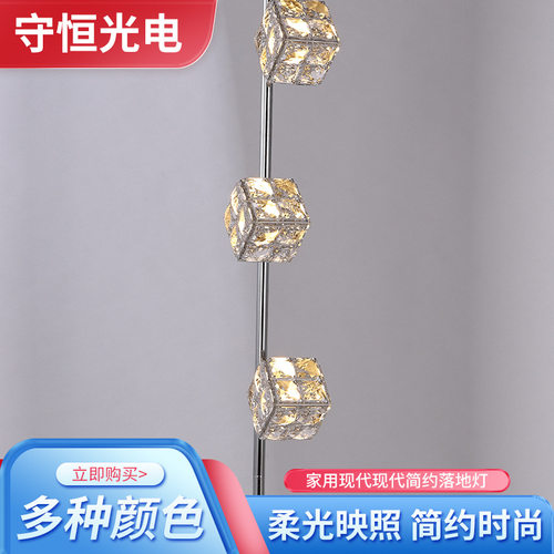 轻奢loft挑高楼梯间吊灯现代