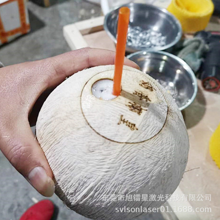 泰国易拉罐椰子拉环开壳机