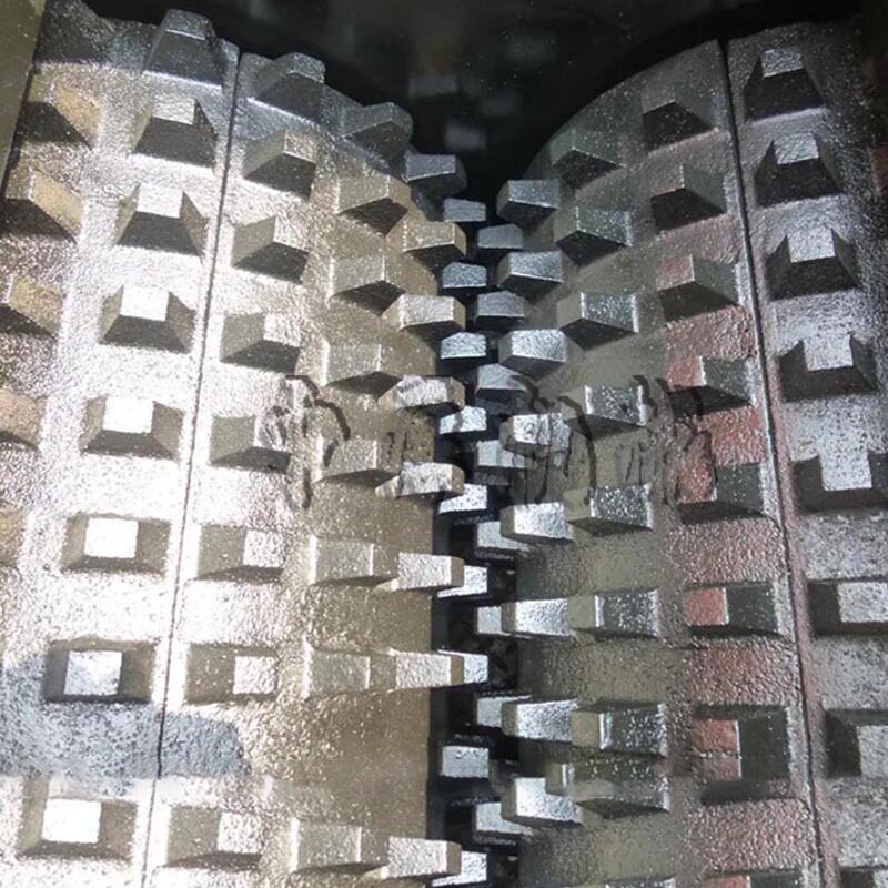 齿辊破碎机煤矿用的双齿辊破碎机煤炭兰炭煤矸石焦炭破碎设备