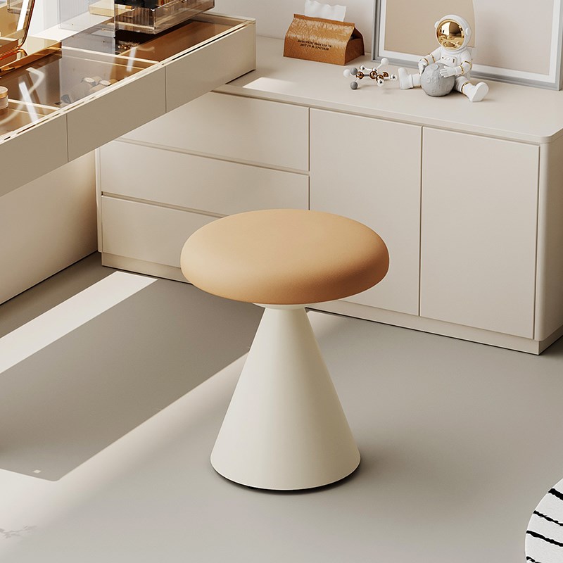 轻奢高级感梳妆凳女生卧室房间家用梳妆台椅子网红简约小型化妆椅
