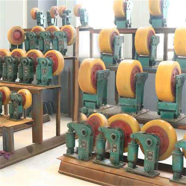 滚轮罐耳供应LS50L50LS42.5L42滚轮罐耳L35滚轮罐耳