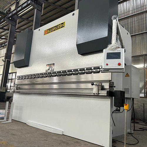 WC67Y系列400T4000液压数控折弯机扭轴数控折弯机台面液压补偿