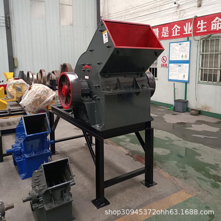 工地混凝土水泥板制砂粉碎机小型移动式制砂机锤破机设备配件厂家