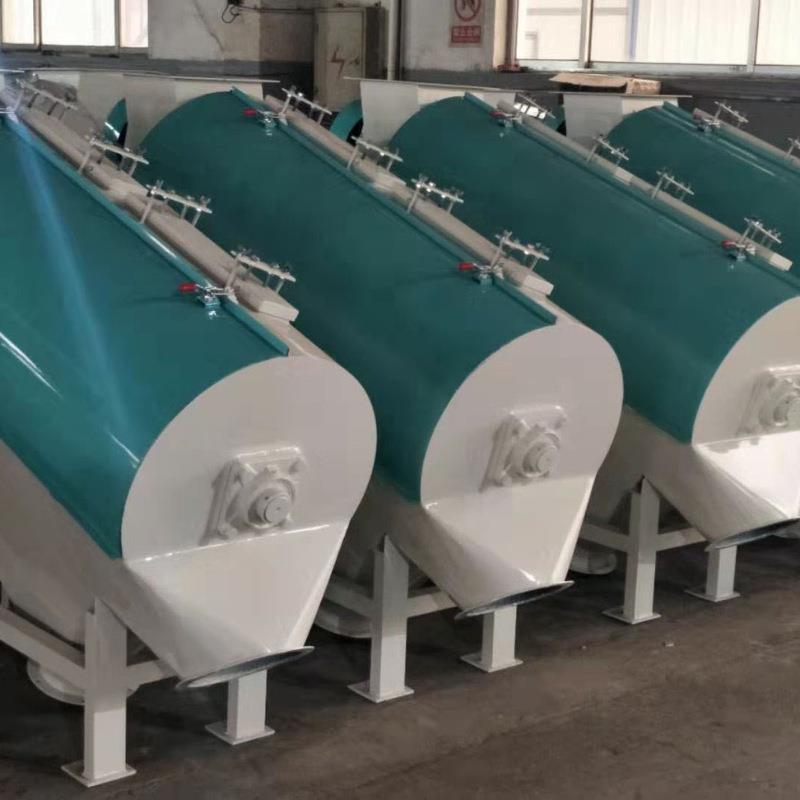 饲料厂的单筒清理筛双筒清理筛滚筒清理筛操作简单便捷