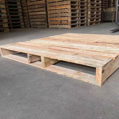 广州现货卡仓库木叉车栈板木托盘熏蒸木栈板消RHS毒二面物流板出