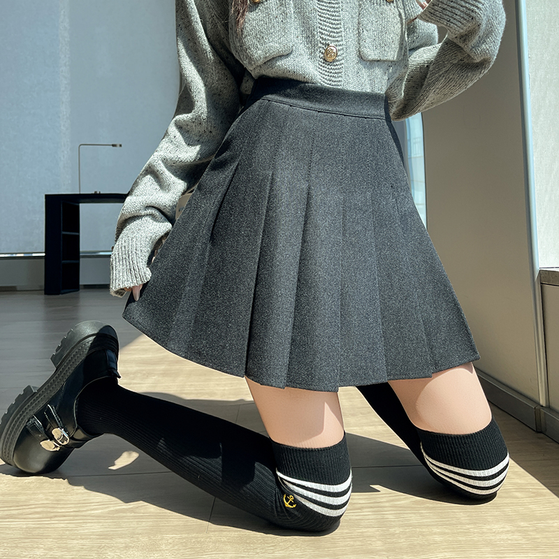 灰色毛呢百褶裙女秋冬202