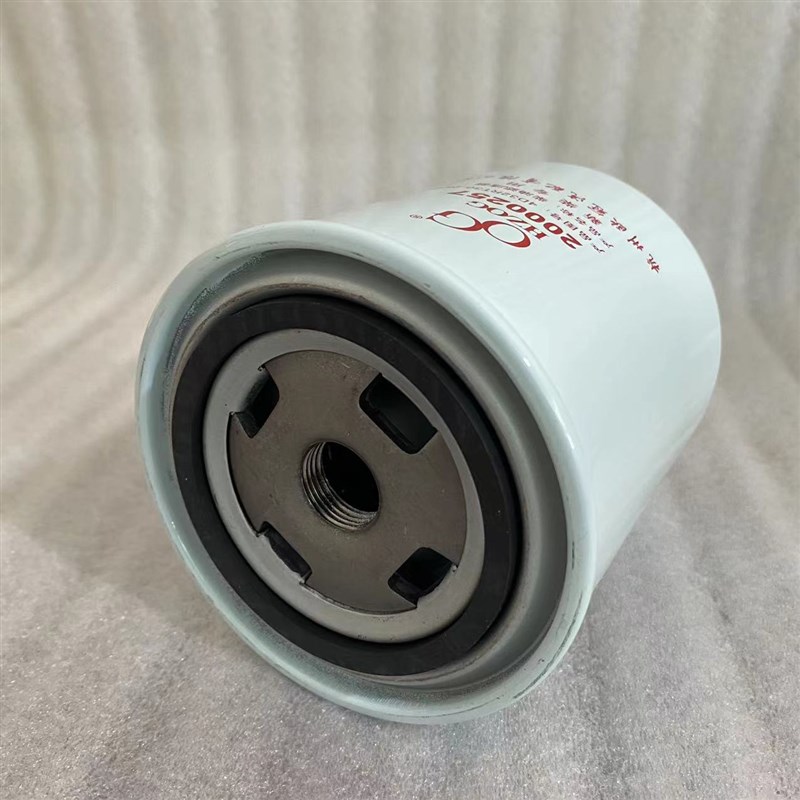 2000257柴油滤清器适用新柴沃得904拖拉机柴油滤芯4D32RT30-24120