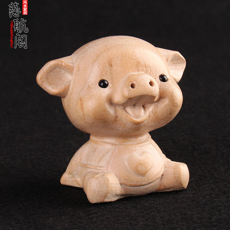 桃木猪摆件木雕原色生肖猪手把件生肖猪吉祥物无漆环保整木无拼接