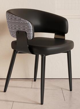 新意式极简软包餐椅用计设RLU师款靠背简约现代感餐桌椅家子