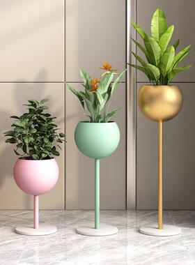 欧轻奢铁艺花架个性简约客厅电视旁置架阳台盆架花80928绿植落地