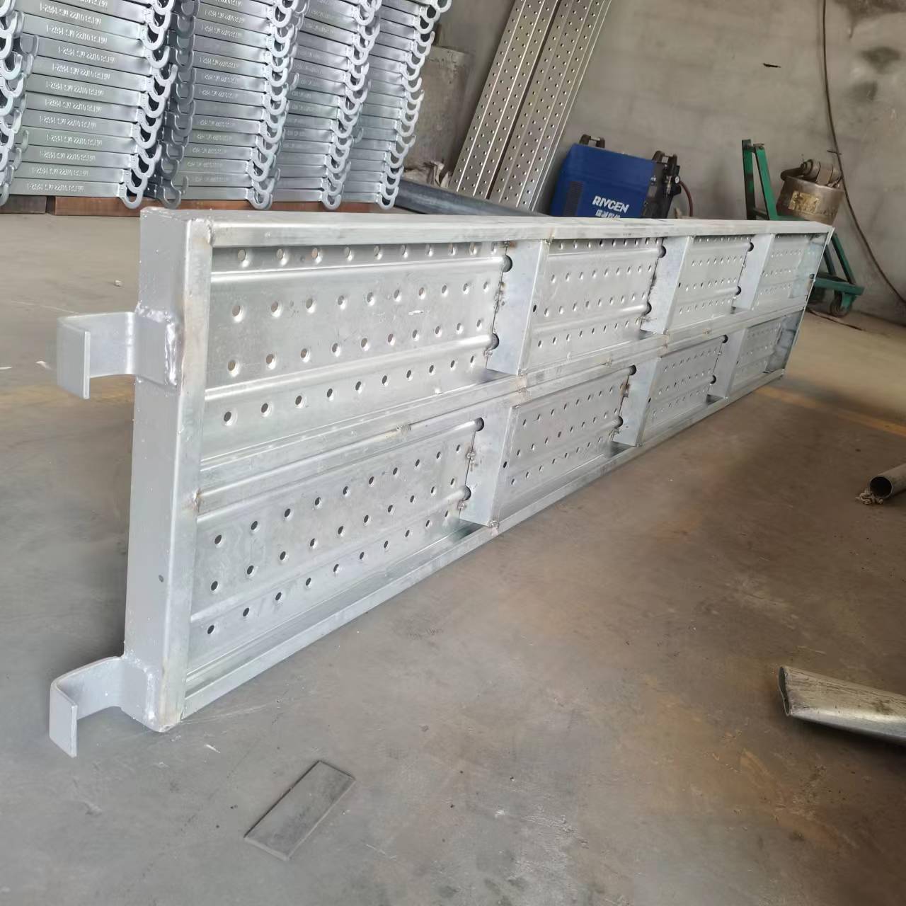 厂家直销移动AMU脚踏手架板踏板镀锌脚板量踏大优脚惠