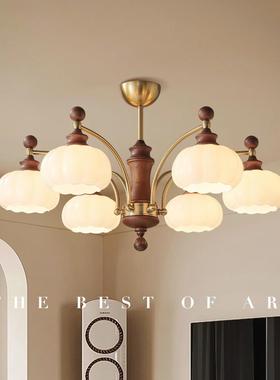 202式5新款古风客厅中吊灯法式美复古实高级感餐厅83828全木屋中