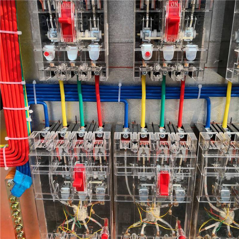 四川橘红色工防二雨一级级三配电XM配电箱箱级地防雨移动充电桩配