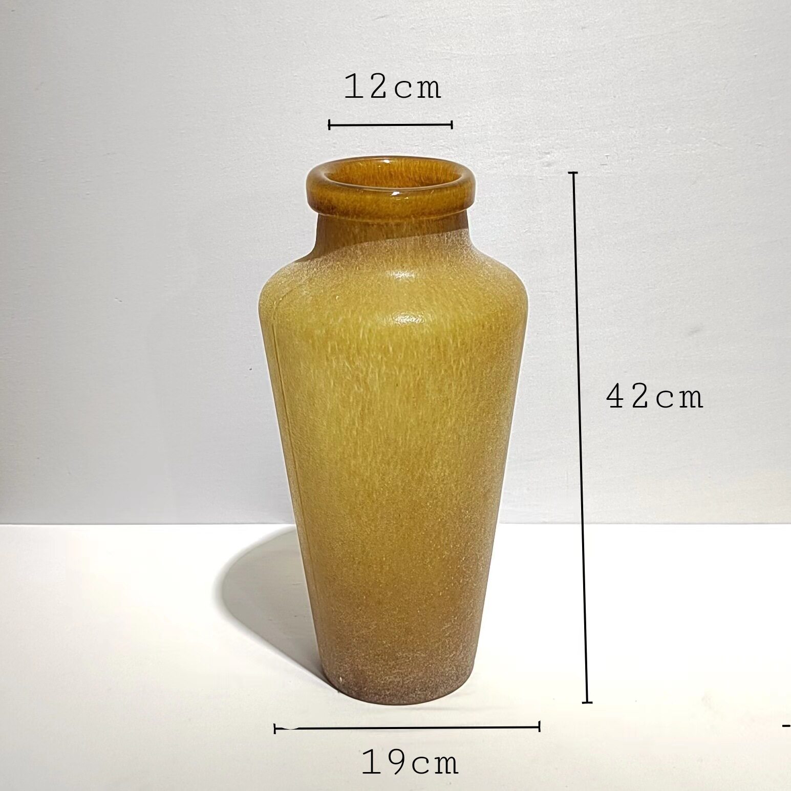 现代简约收口琥珀色磨砂玻璃花瓶家居样板房热搜插花装饰摆件