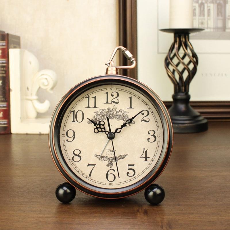 美式小闹钟家床头静音座面钟学生桌台钟客厅复式古时用钟摆834件