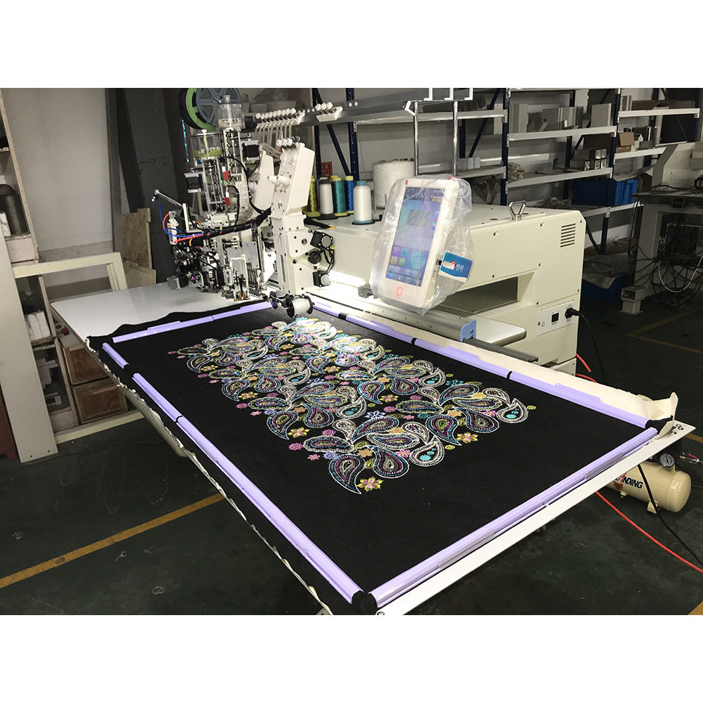 电脑服装布贴特种绣十字平绣毛巾绣花机器金片珠片亮片材料刺绣机