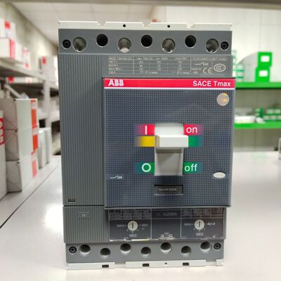 ABB断路器XT1H160 TMD50-500 FF 3P