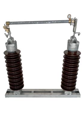 RW6-66/10XAF-200A高交流跌落关式熔断器RW12令克保险跌落压开606