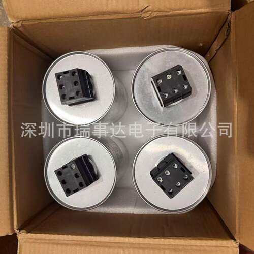 .C67W155HJ002700C67DLV3X558UF厦门拉薄膜电容器原装现法货