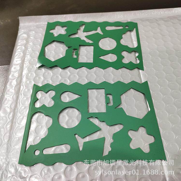 水晶板无味黑140软玻璃切厚割机厂刻彩色卡纸哑塑料片卷材雕镂空
