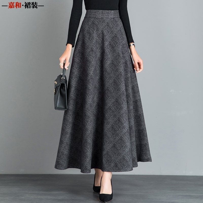 2024秋冬新款格子毛呢半身长裙女中长款高腰A字大摆半身裙子大码