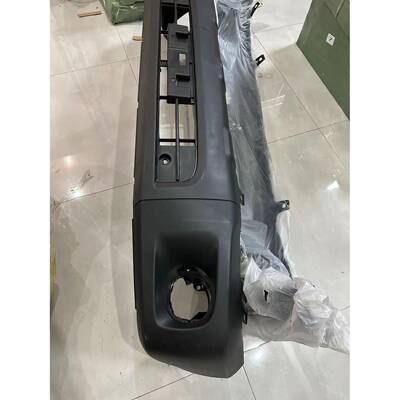 汽车零件LANDCRUISER的前保险杠狭窄52119-60984