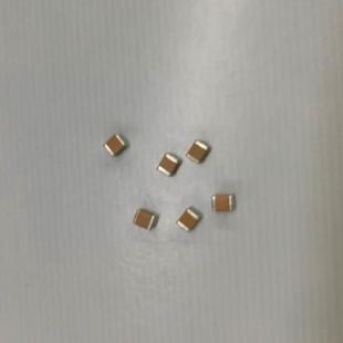 贴2片电容10DGI6122J10VNP001200pF=1.2nF系列电容