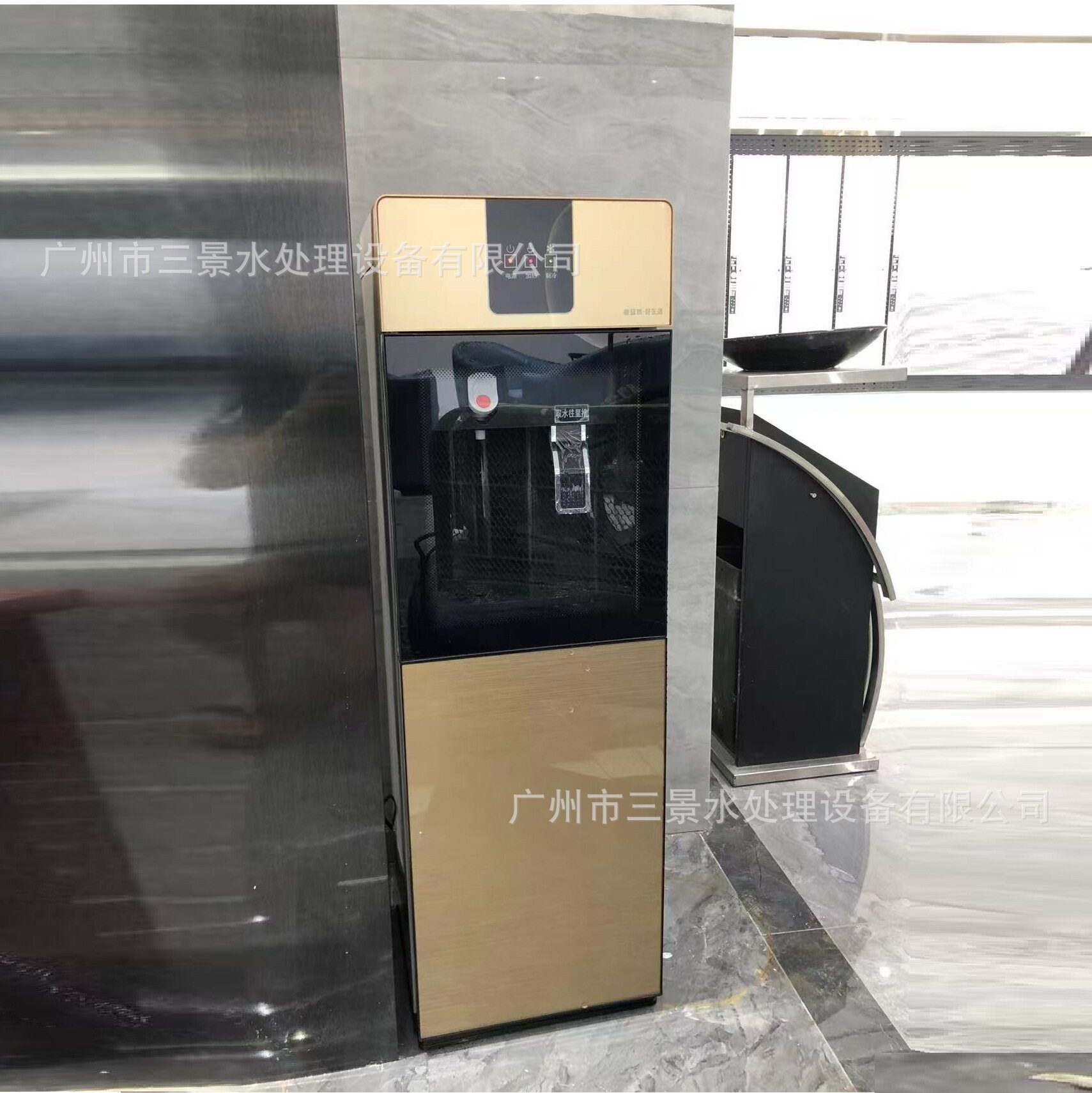 超划算跨境管线饮水机电子制冷家用商用立式饮水机加工UF和R