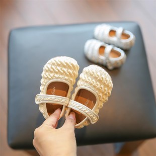 婴儿鞋子女宝宝学步鞋1一3岁小童鞋软底小皮鞋女童单鞋公主鞋春秋