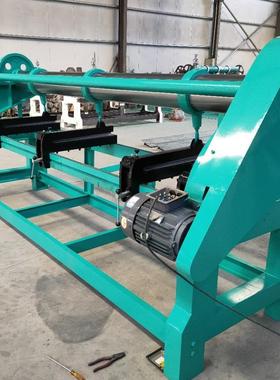 纸箱切角开槽机 Carton corner cutting and slotting machine