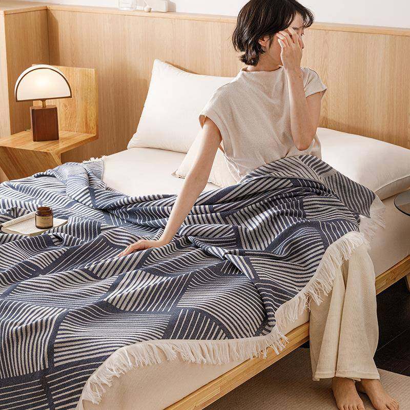 2025新款复古风全棉双层纱毛巾被流苏款夏季午睡盖毯色织提花毯子