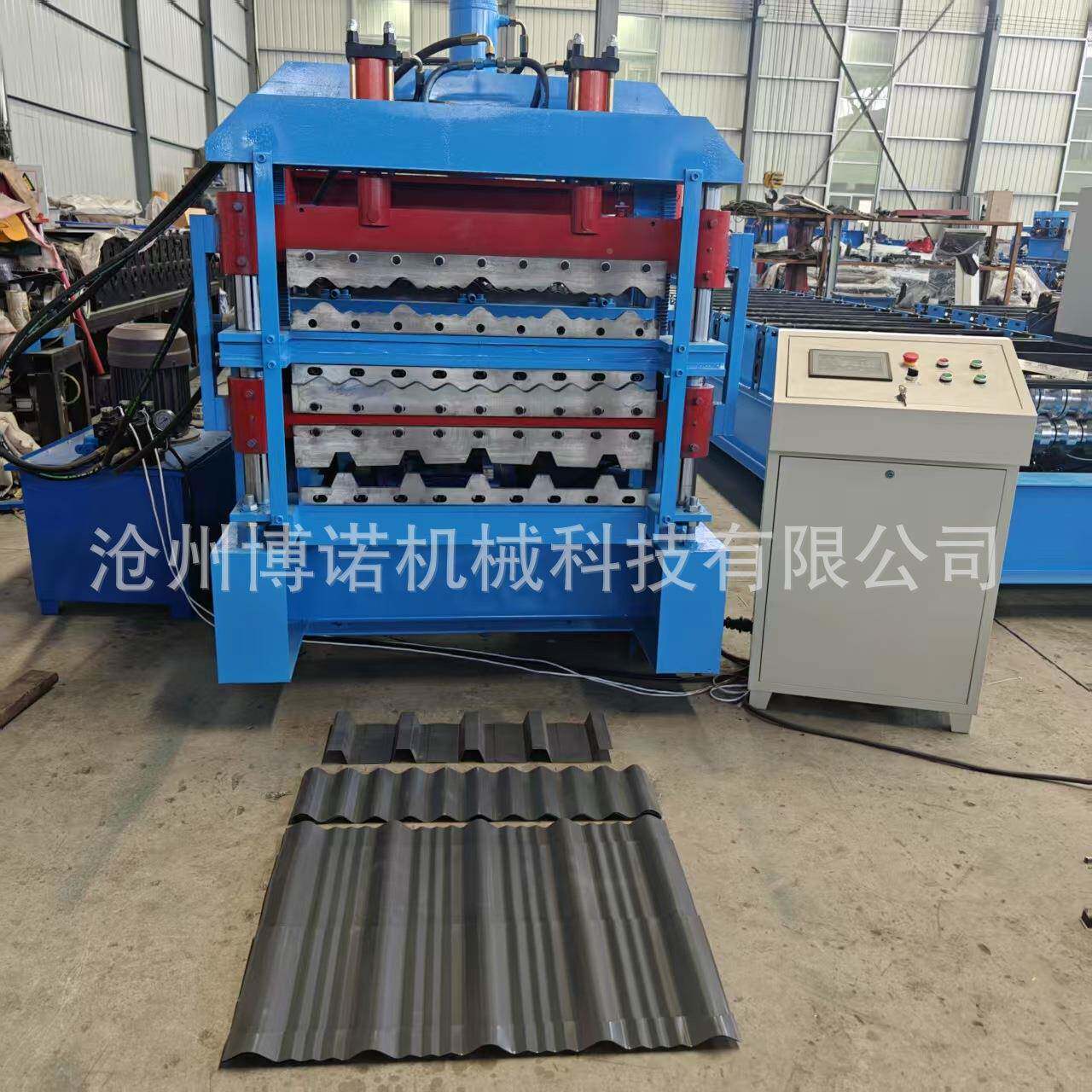 瓦源头工厂压全自动多样三层形彩钢机非洲水波纹梯压瓦机