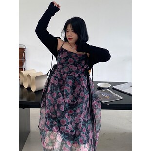 小胖噔 短款防晒外套女夏季胖mm度假显瘦微胖大码碎花吊带连衣裙