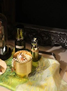 样板间房衣帽间化妆台小众耳环玻璃罩人像展示架皮革托 托盘家居