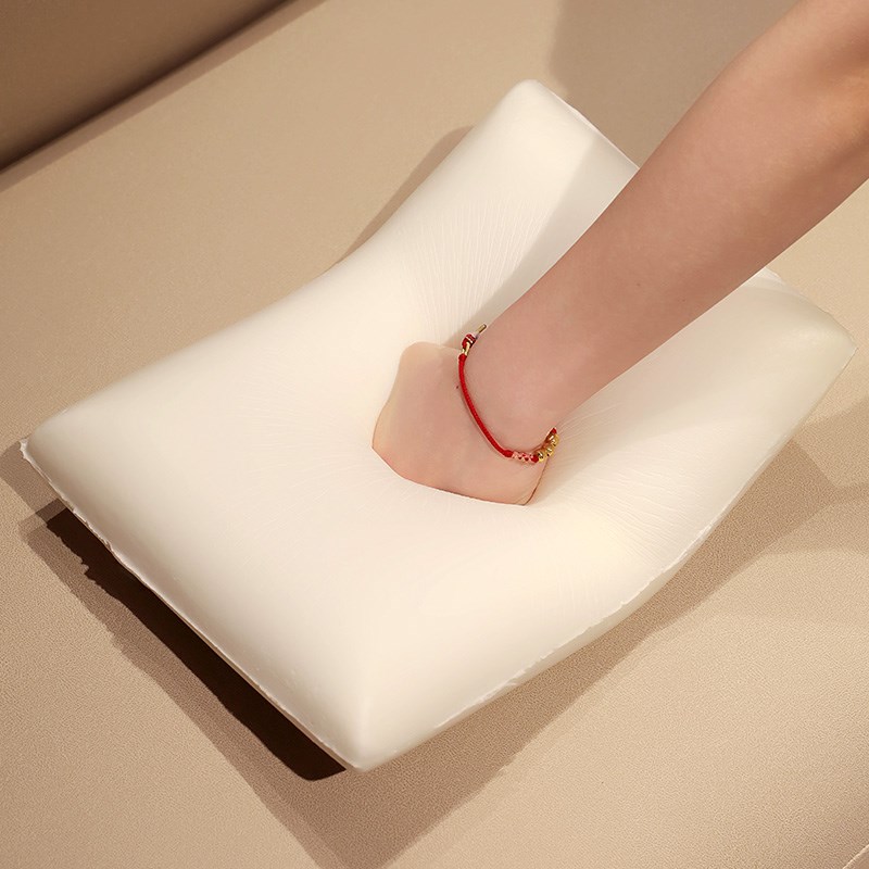 午睡枕办公室午睡神器小学生午休趴枕桌上儿童趴睡枕女生睡觉抱枕