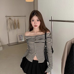 开叉长袖 显瘦短款 露肩上衣 高级感修身 一字肩条纹针织T恤女秋新款